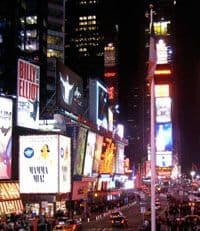 Pogledajte kako je izgledao Tajms skver nakon novogodinje noći Pogledajte kako je izgledao Tajms skver nakon novogodinje noći