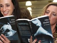 Erotski roman „50 nijansi siva“ najprodavaniji u podgoričkim knjižarama u 2012. Erotski roman „50 nijansi siva“ najprodavaniji u podgoričkim knjižarama u 2012.