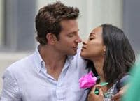 Raskinuli Bredli Kuper i Zoe Saldana Raskinuli Bredli Kuper i Zoe Saldana