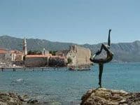 Budvanski hotelijeri i ugostitelji zaradili preko dva miliona eura Budvanski hotelijeri i ugostitelji zaradili preko dva miliona eura