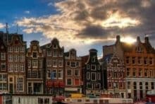 Novčana i zatvorska kazna za ilegalne imigrante u Holandiji Novčana i zatvorska kazna za ilegalne imigrante u Holandiji