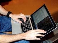 Na Tajlandu uhapšen najtraženiji svjetski haker Na Tajlandu uhapšen najtraženiji svjetski haker