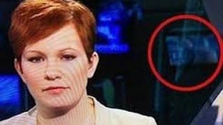 Usred vijesti pornić! Ups! Usred vijesti pornić! Ups!