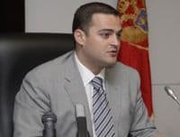 Čanović: Novim zakonom riješićemo 100.000 nelegalno sagrađenih objekata Čanović: Novim zakonom riješićemo 100.000 nelegalno sagrađenih objekata