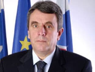 GOŠOVIĆ: Ne postoje ustavno-pravne smetnje za Vujanovićevu kandidaturu GOŠOVIĆ: Ne postoje ustavno-pravne smetnje za Vujanovićevu kandidaturu