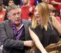 Mima Karadžić u lijepom društvu Mima Karadžić u lijepom društvu