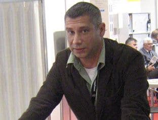 ŠPOLJAR: Automobil na vodu je energetski efikasan ŠPOLJAR: Automobil na vodu je energetski efikasan