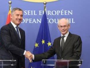 Van Rompej: Potreban dogovor vlasti i opozicije o ustavnim promjenama Van Rompej: Potreban dogovor vlasti i opozicije o ustavnim promjenama