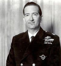 Posmrtni ostaci kralja Petra II Karađorđevića danas stižu u Beograd Posmrtni ostaci kralja Petra II Karađorđevića danas stižu u Beograd