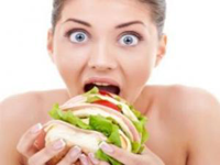 Ljudi pod stresom unose i do 40 odsto više kalorija Ljudi pod stresom unose i do 40 odsto više kalorija