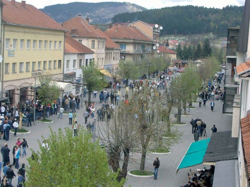 Berane: Bračni par pronađen mrtav Berane: Bračni par pronađen mrtav