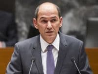 Vladu Janeza Janše ne podržava čak 80 odsto Slovenaca Vladu Janeza Janše ne podržava čak 80 odsto Slovenaca