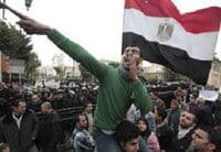 Egipat: Napadnute policijske stanice, protesti nastavljeni Egipat: Napadnute policijske stanice, protesti nastavljeni