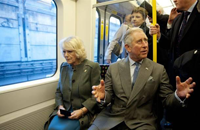 Princ Čarls u metrou poslije 25 godina Princ Čarls u metrou poslije 25 godina