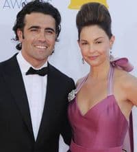 Razvodi se Ešli Džad Razvodi se Ešli Džad