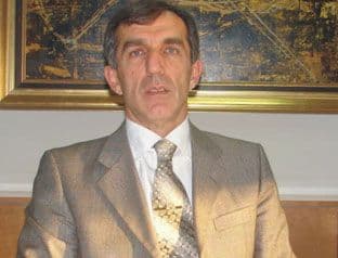 Profesor Sreten Škuletić na čelu Komisije koja ispituje uzrok višednevnog nestanka struje Profesor Sreten Škuletić na čelu Komisije koja ispituje uzrok višednevnog nestanka struje