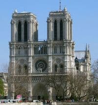 Notr Dam dobija nova zvona Notr Dam dobija nova zvona