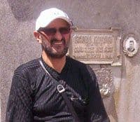 Porodična večera za sedamdeset pet ljudi Porodična večera za sedamdeset pet ljudi