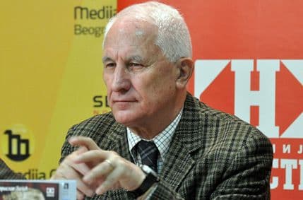 BEĆKOVIĆ: Na predsjedničkim izborima u Crnoj Gori navijam za – Anđelinu Džoli BEĆKOVIĆ: Na predsjedničkim izborima u Crnoj Gori navijam za – Anđelinu Džoli