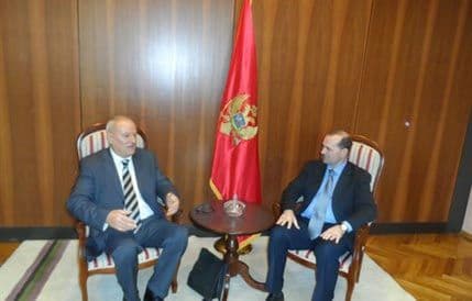 Ministar Numanović sa predsjednikom Helsinškog komiteta za ljudska prava Slobodanom Franovićem Ministar Numanović sa predsjednikom Helsinškog komiteta za ljudska prava Slobodanom Franovićem