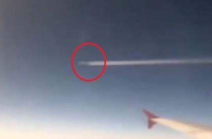NLO projurio pored putničkog aviona? NLO projurio pored putničkog aviona?