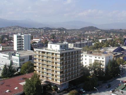 Radnici Onogošta počeli štrajk glađu Radnici Onogošta počeli štrajk glađu