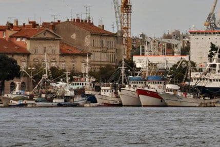 U Puli pronađeni ostaci antičkog broda? U Puli pronađeni ostaci antičkog broda?