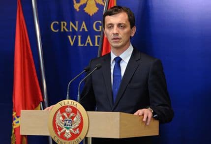 Bošković: Na odgovoran način pristupiti rješavanju statusa raseljenih lica Bošković: Na odgovoran način pristupiti rješavanju statusa raseljenih lica