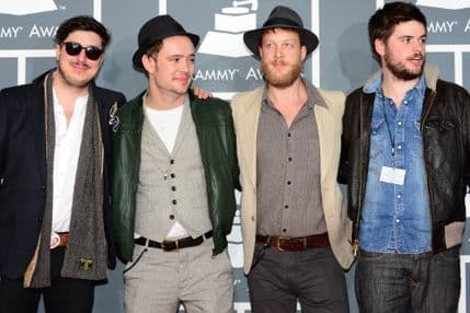 VIDEO: Grupi Mumford & Sons Gremi za najbolji album godine VIDEO: Grupi Mumford & Sons Gremi za najbolji album godine