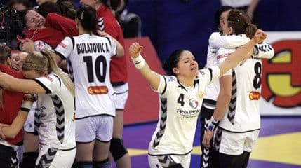 Dragan Adžić objavio spisak za EHF neđelju Dragan Adžić objavio spisak za EHF neđelju