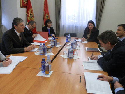 MMF pruža tehničku podršku Ministarstvu finansija za jačanje fiskalnih pozicija MMF pruža tehničku podršku Ministarstvu finansija za jačanje fiskalnih pozicija