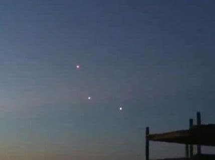 VIDEO: NLO na nebu iznad Australije? VIDEO: NLO na nebu iznad Australije?