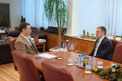 Lukšić boravio u prvoj zvaničnoj posjeti Makedoniji Lukšić boravio u prvoj zvaničnoj posjeti Makedoniji