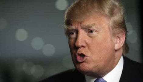 Donald Tramp: Nastup Bijonse na Superboulu je sramotan! Donald Tramp: Nastup Bijonse na Superboulu je sramotan!