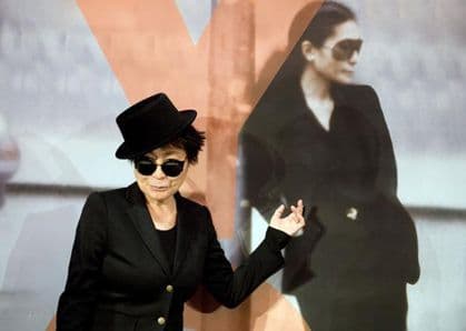 Lenonova udovica proslavila 80. rođendan Lenonova udovica proslavila 80. rođendan