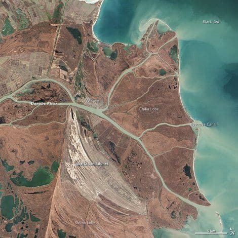 Fascinantan snimak NASA: Tamo gdje Dunav ljubi Crno more Fascinantan snimak NASA: Tamo gdje Dunav ljubi Crno more