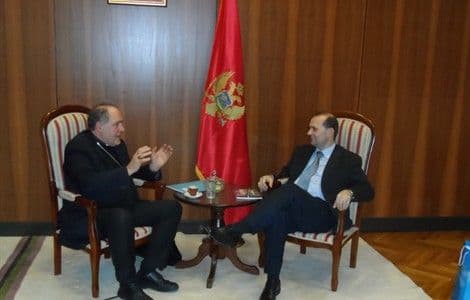 Numanović: Zakon će urediti pitanja važna za vjerske zajednice Numanović: Zakon će urediti pitanja važna za vjerske zajednice