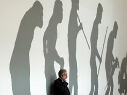 Naučnik tvrdi da ljudi postaju sve gluplji Naučnik tvrdi da ljudi postaju sve gluplji