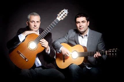 Večeras promocija spota Bulatovića i Nikčevića za "Još ne sviće" Večeras promocija spota Bulatovića i Nikčevića za "Još ne sviće"