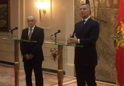 ĐUKANOVIĆ: Pokušava se napraviti tragikomična repriza afere „Votergejt“ (VIDEO) ĐUKANOVIĆ: Pokušava se napraviti tragikomična repriza afere „Votergejt“ (VIDEO)