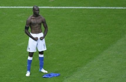 Baloteli naručio izdradu sopstvene statue u prirodnoj veličini! Baloteli naručio izdradu sopstvene statue u prirodnoj veličini!