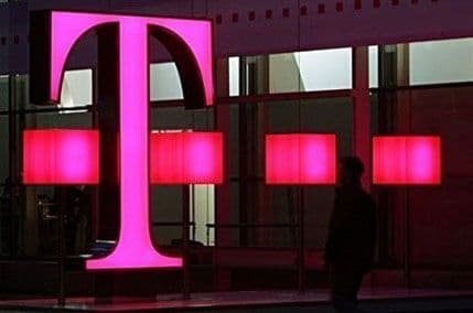 Dojče Telekom zaključio 2012. sa 5,26 milijardi eura minusa Dojče Telekom zaključio 2012. sa 5,26 milijardi eura minusa