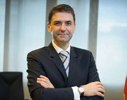 Vlada uvozi 100 tona stočne hrane iz Slovenije Vlada uvozi 100 tona stočne hrane iz Slovenije