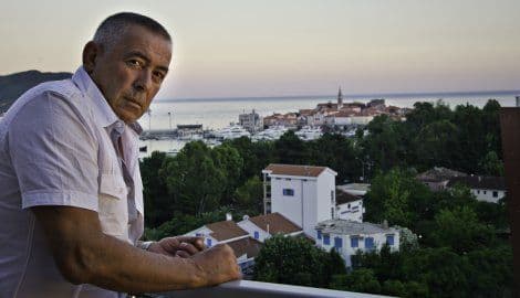 MIMA KARADŽIĆ: Gdje god se pojavim, zovu me Savo Bačić MIMA KARADŽIĆ: Gdje god se pojavim, zovu me Savo Bačić