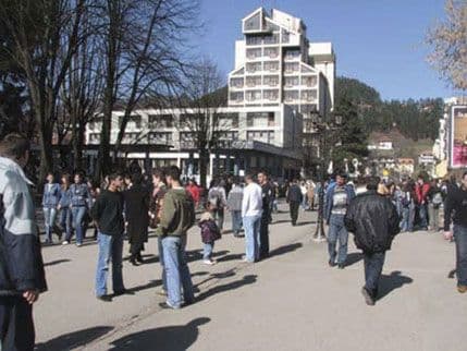 Radnici pozvali sve građane sjevera na protest ćutanjem u utorak Radnici pozvali sve građane sjevera na protest ćutanjem u utorak