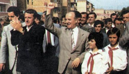 Tajni plan Envera Hodže: Poslije Titove smrti napasti Jugoslaviju i pripojiti Kosovo Tajni plan Envera Hodže: Poslije Titove smrti napasti Jugoslaviju i pripojiti Kosovo