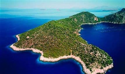 Katarski emir za 8,4 miliona eura postao vlasnik šest grčkih ostrva Katarski emir za 8,4 miliona eura postao vlasnik šest grčkih ostrva