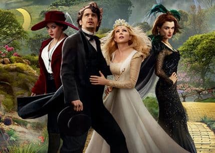 Cineplexx: „Oz”, „Linkoln”, „Falsifikator” i „Mama” Cineplexx: „Oz”, „Linkoln”, „Falsifikator” i „Mama”