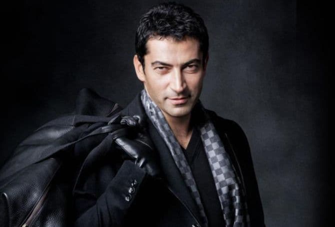 EZEL: Nisam gej, gajim ljubičice i slušam "Metaliku" EZEL: Nisam gej, gajim ljubičice i slušam "Metaliku"