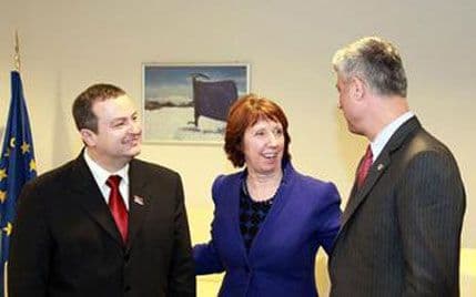 Dačić: Tači može na sjever samo sa oružjem Dačić: Tači može na sjever samo sa oružjem